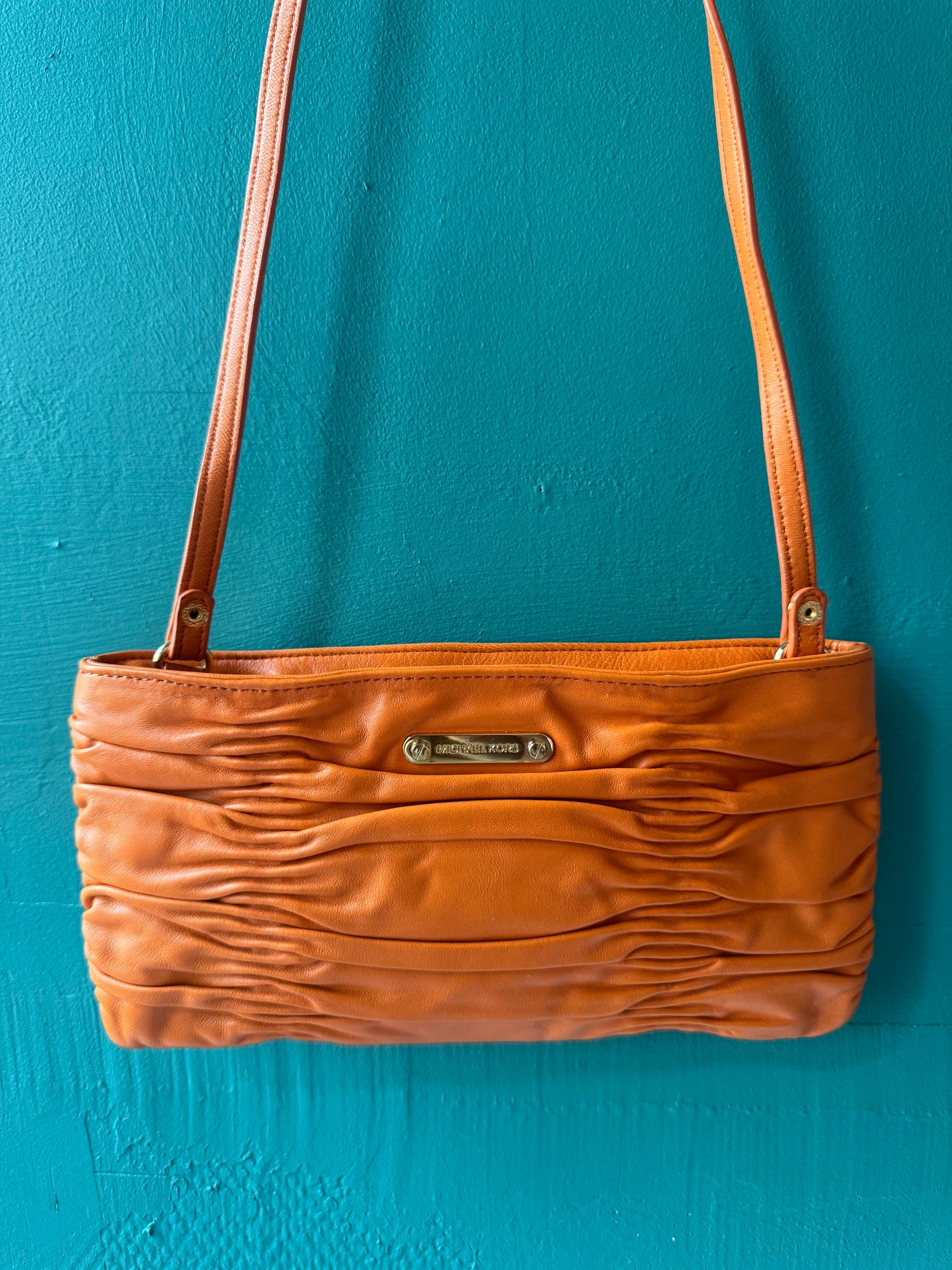 Michael Kors orange väska