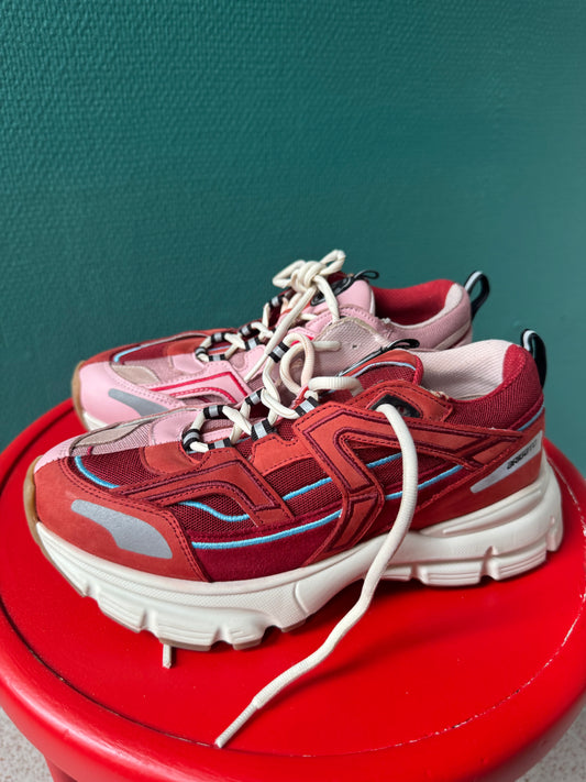 Axel Arigato rödrosa sneakers