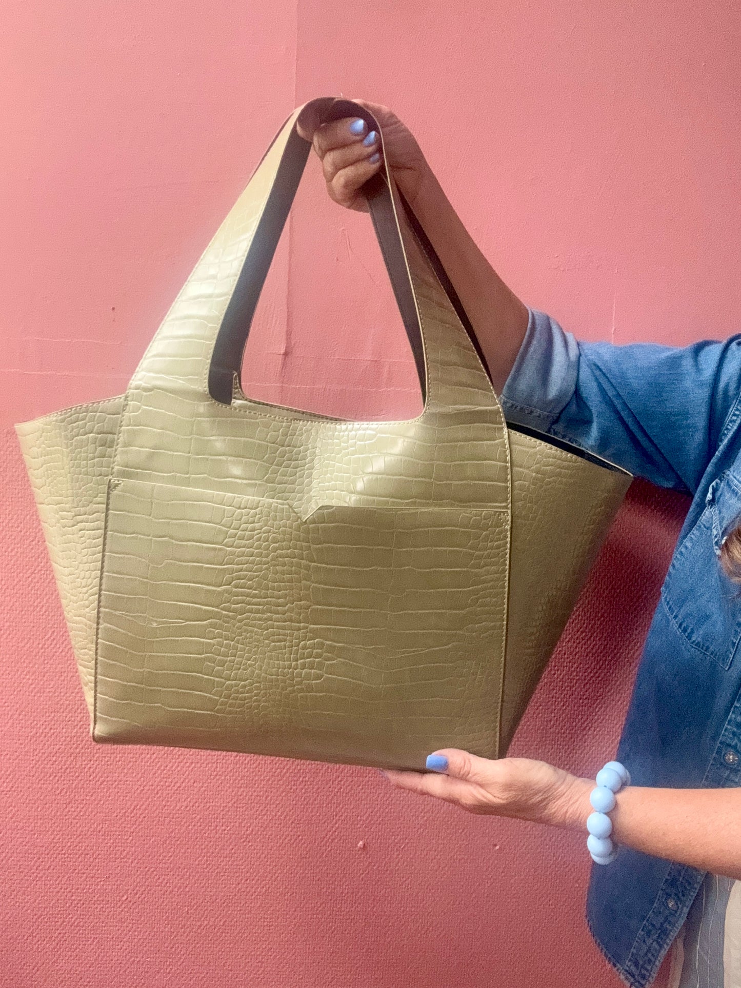Carin Wester Tote Sanya