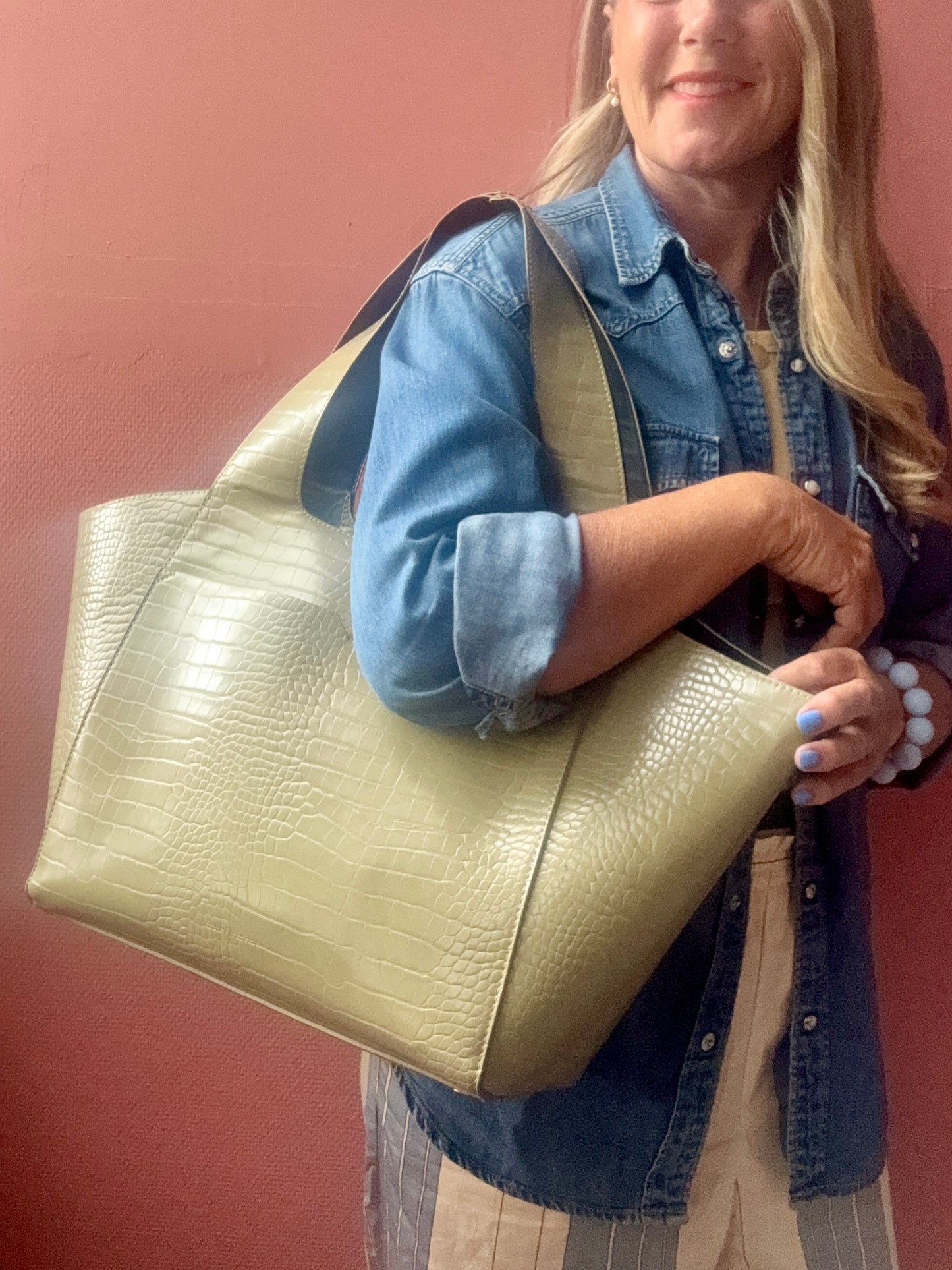 Carin Wester Tote Sanya