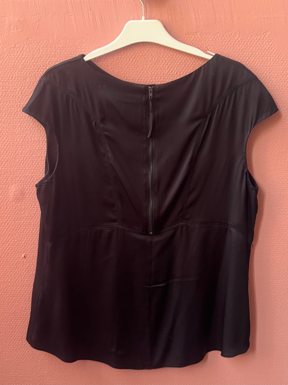 Ahlvar Gallery sidentop svart stl. XL