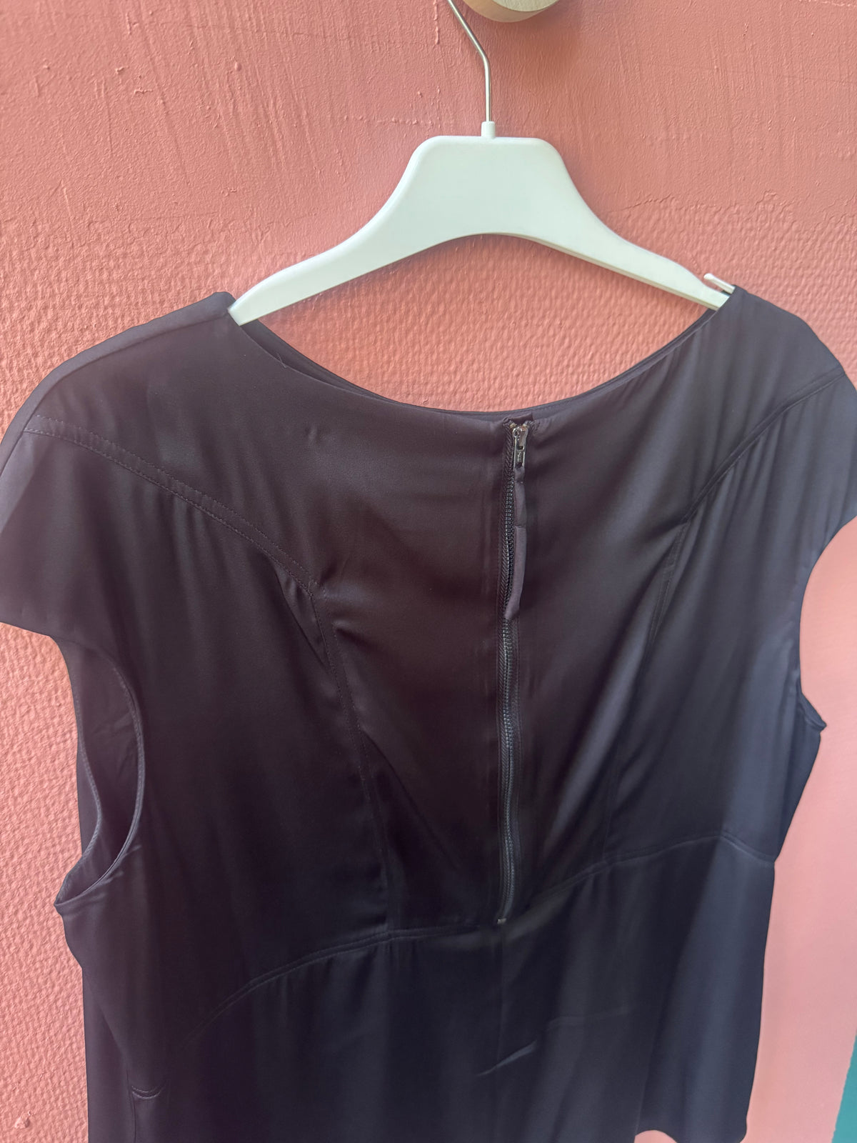 Ahlvar Gallery sidentop svart stl. XL