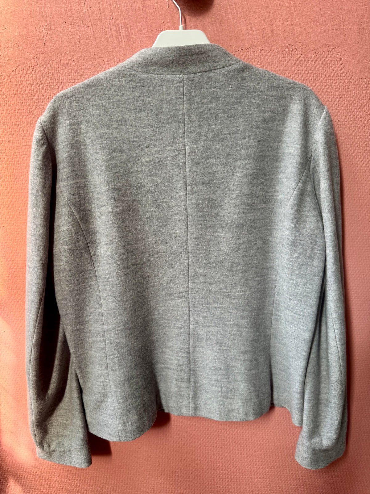 Filippa K ljusgrå kavaj stl. XL